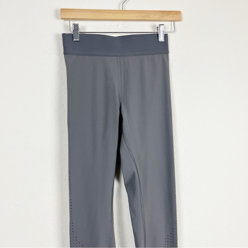 Lululemon Ride & Reflect Soulcycle Tight Size 6 - Picture 3 of 7
